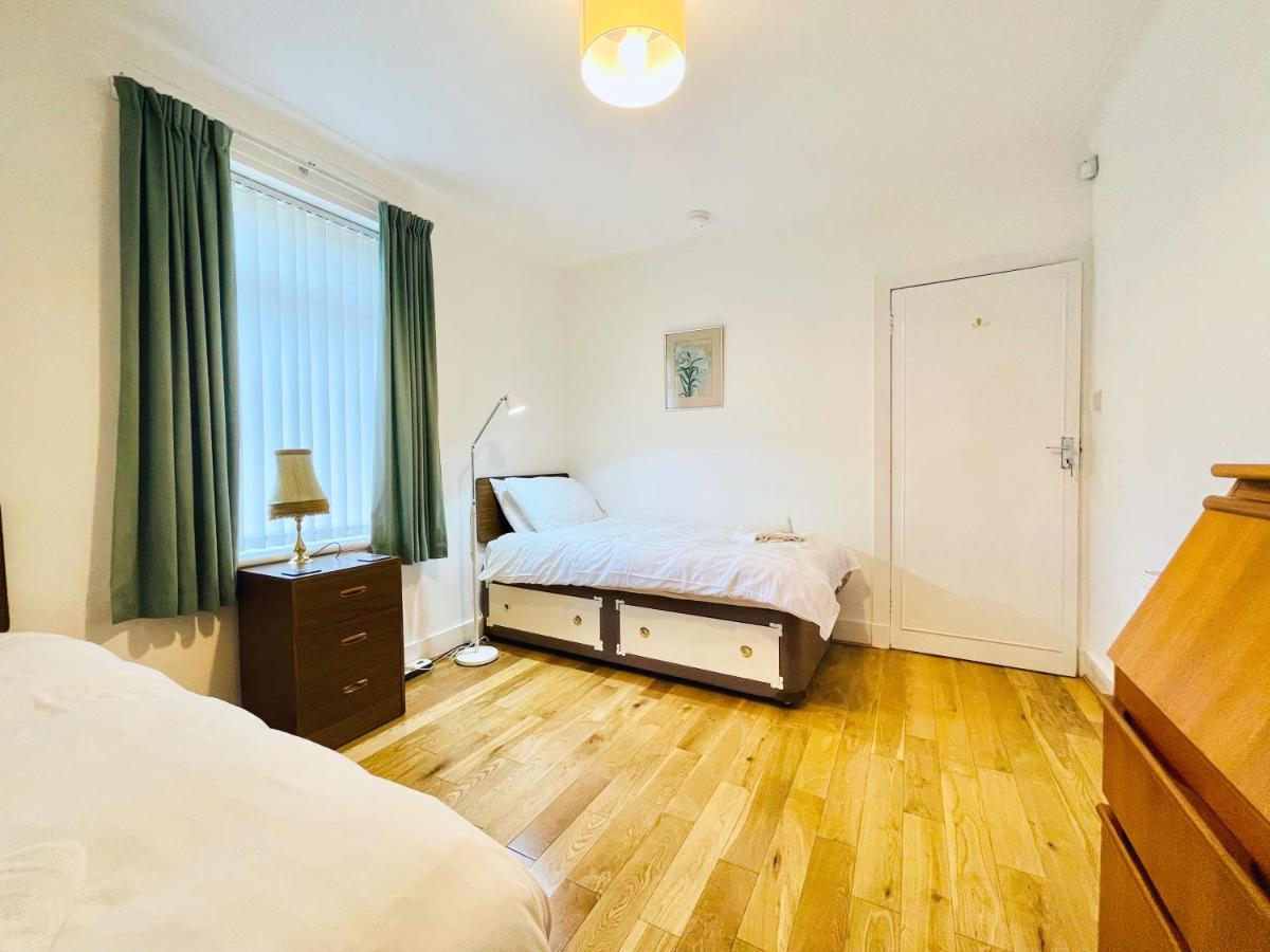格拉斯哥Millerston House别墅 外观 照片